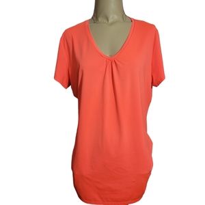 Maurices in Motion sport tee